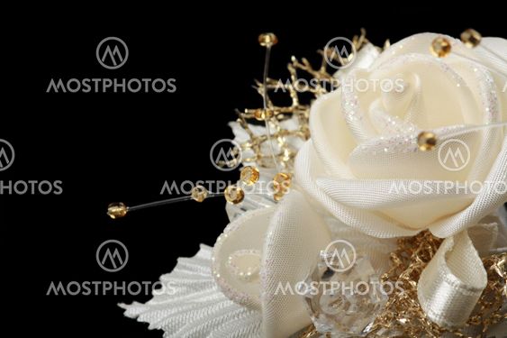 Weeding satin flower