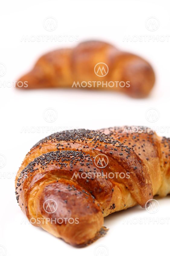 Appetizing croissants with poppy.