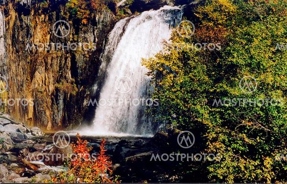 Falls