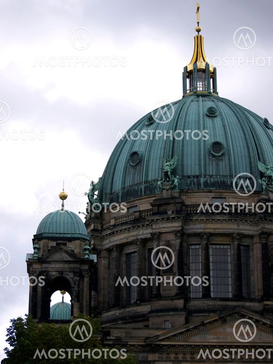 Berlin - Dome seen from the northwest