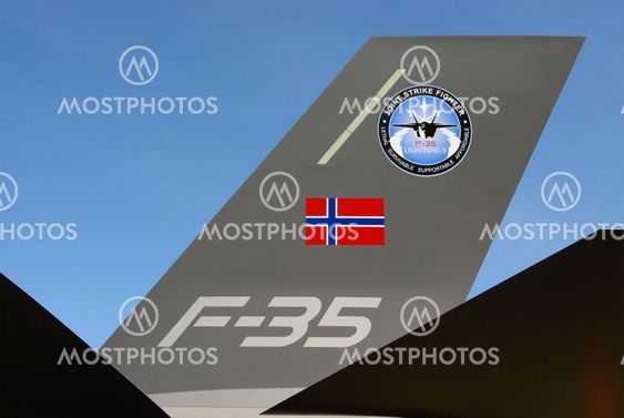F-35 warplanes