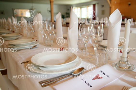 Tables for the wedding dinner