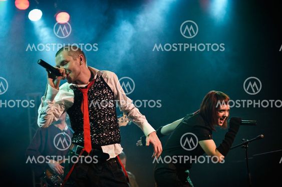 MOSCOW - MARCH 9: Razoom band performs at OTV2 live show on March 9, 2009 in Moscow, Russia