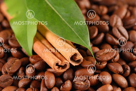 Kaffebønner og kanel