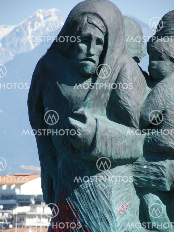 Statue at Viareggio Marina