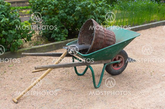Gardening equipment