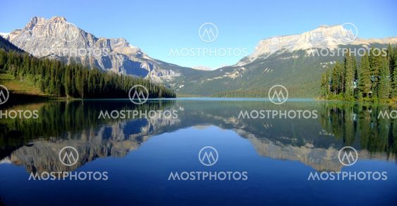 Panorama of Emerald Lake, Yoho National Park, British...