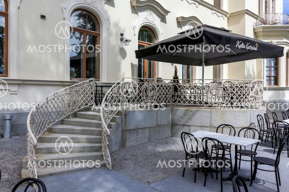 The museum's cafe