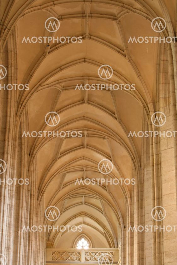 Arch Surroundings
