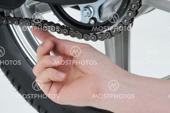 chain tension
