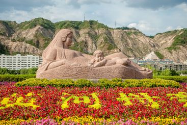 Yellow River Mother Statue