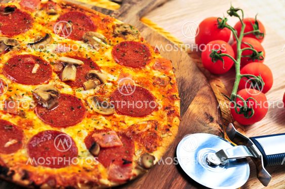 Pepperoni pizza