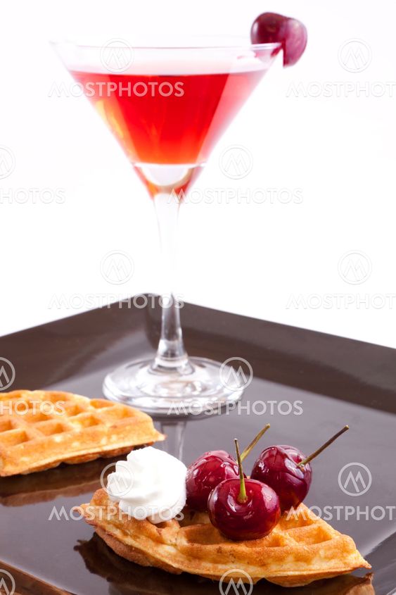 Cherries Tart Slices with Drink