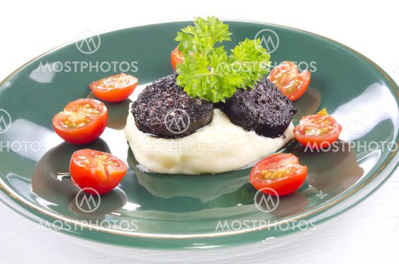 mashed potato and black pudding