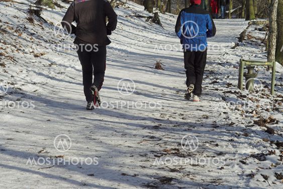 jogging in winter