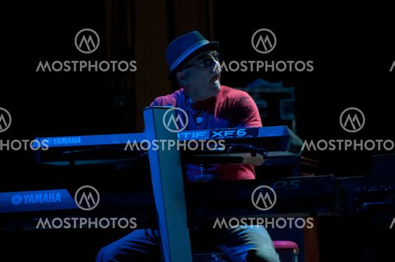 Carlos Santana's band: David K. Mathews