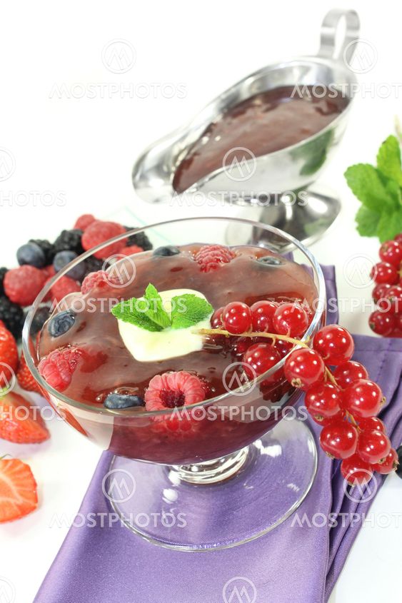 red fruit jelly