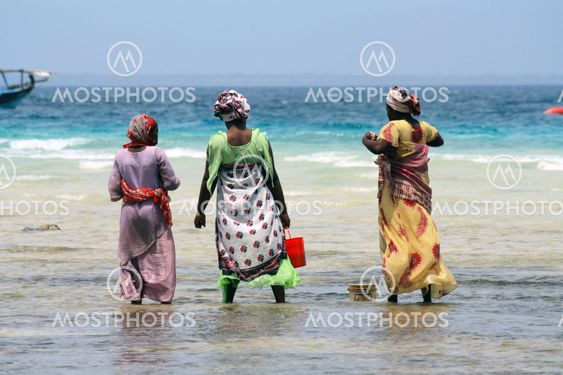 Women in Zanzibar