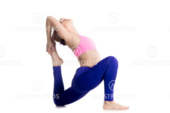 Eka Pada Rajakapotasana Ii Av Aleksandr Davydov Mostphotos