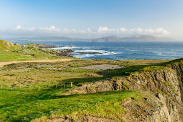 Ineuran Bay coast and cliffs, Malin Head, Ireland's...