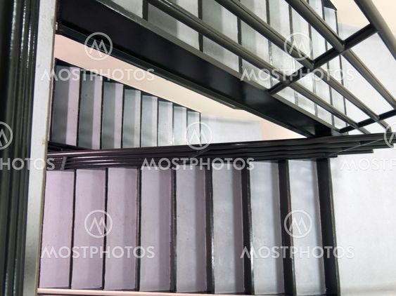 Confusing staircase2