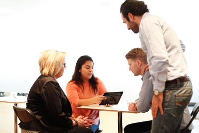 Möte, pågående samtal