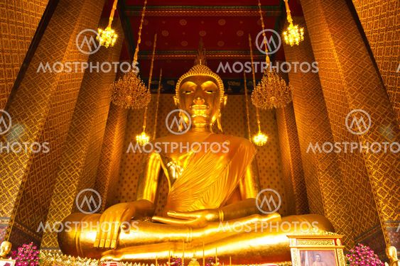 golden image of buddha in thailand