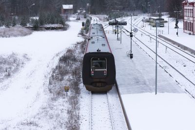 Train leaving Berga Station, Smaland (Sweden)