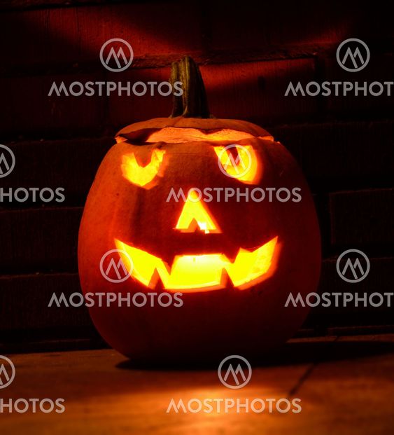jack-o-lantern halloween pumpkin