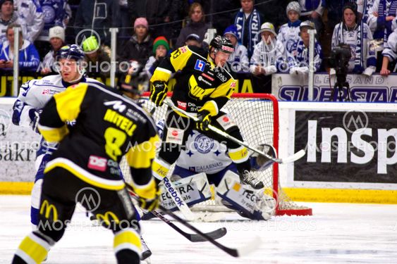 Blue line shot
