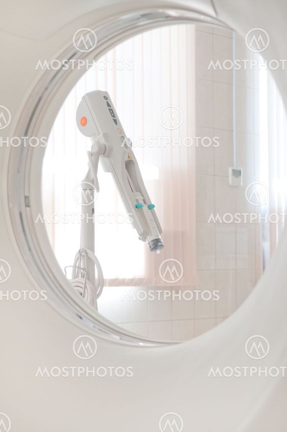 CAT Scan Machine
