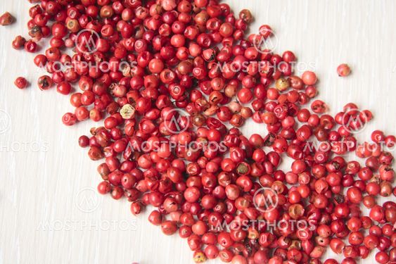 Dried rose pepper