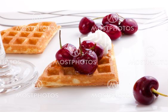 Cherries Tart Slices