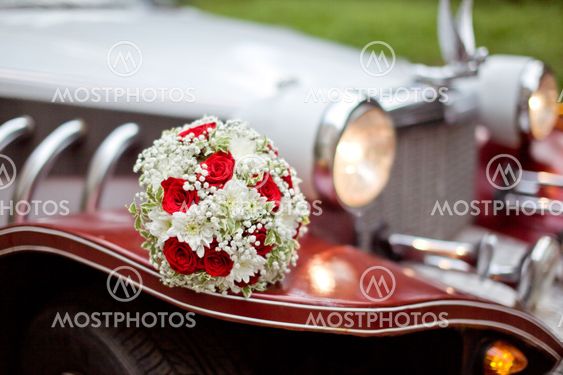 Wedding retro car