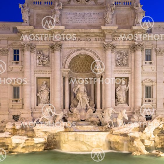 Trevi fountain at night