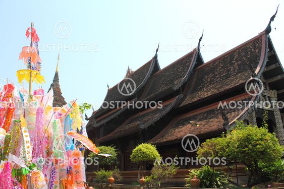 Color paper flag for Buddha worship