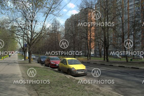 left car on the street. Moscow