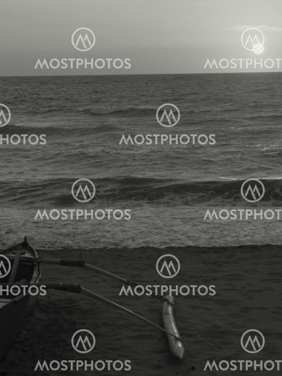 Boat, Sea and the Sun