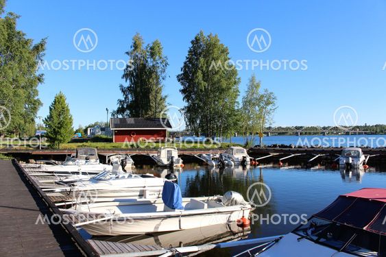 Gamla Färjelägets småbåtshamn i Luleå