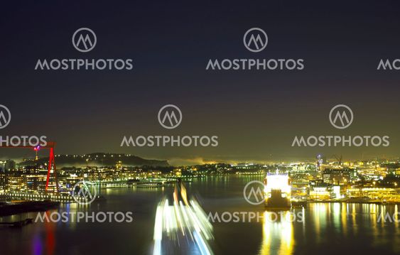 Long exposure of ship entering Gothenburg harbour