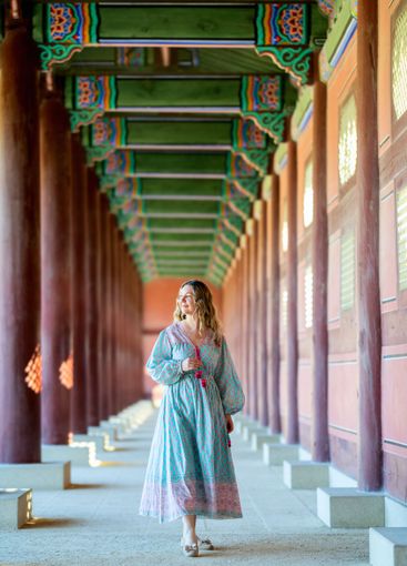 Woman in a traditional Seoul temple.