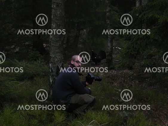 Mehdi Ghaddas i mötet med skogens djur