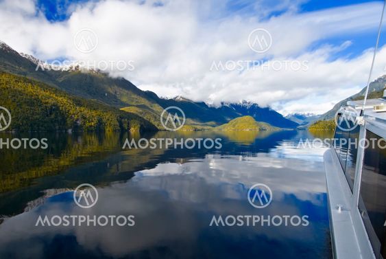 Lake Manapouri