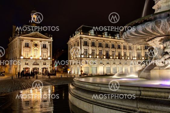 Square of the Bourse, Bordeaux, Aquitaine, France