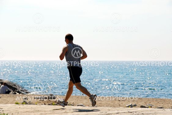 Mand jogging
