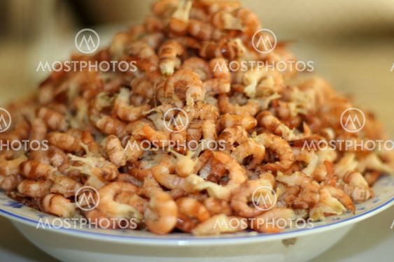 Shelled shrimps