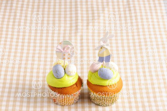 Easter homemade cupcakes