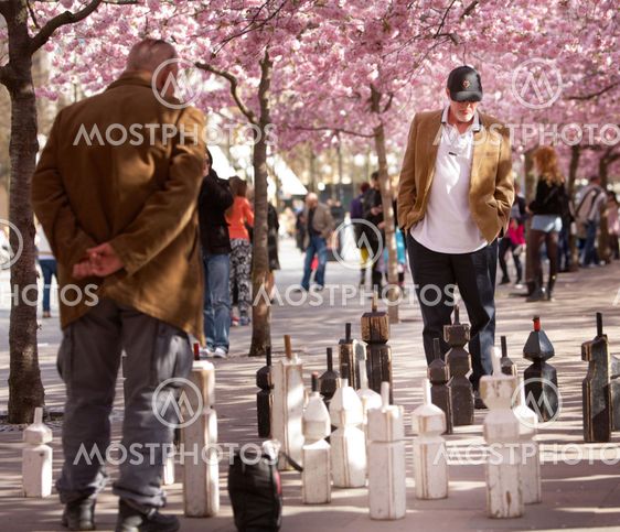 Chess game in kungsträdgården