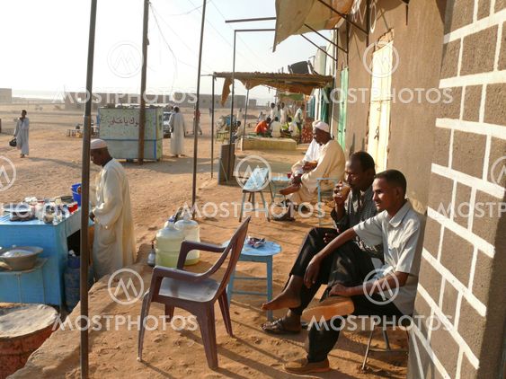 WADI - HALFA, SUDAN - NOVEMBER 19, 2008: Life Sudanese.
