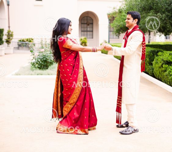 Gorgeous Indian bride and groom Dancing